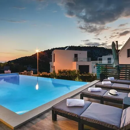 Two-bedroom In * Razanj